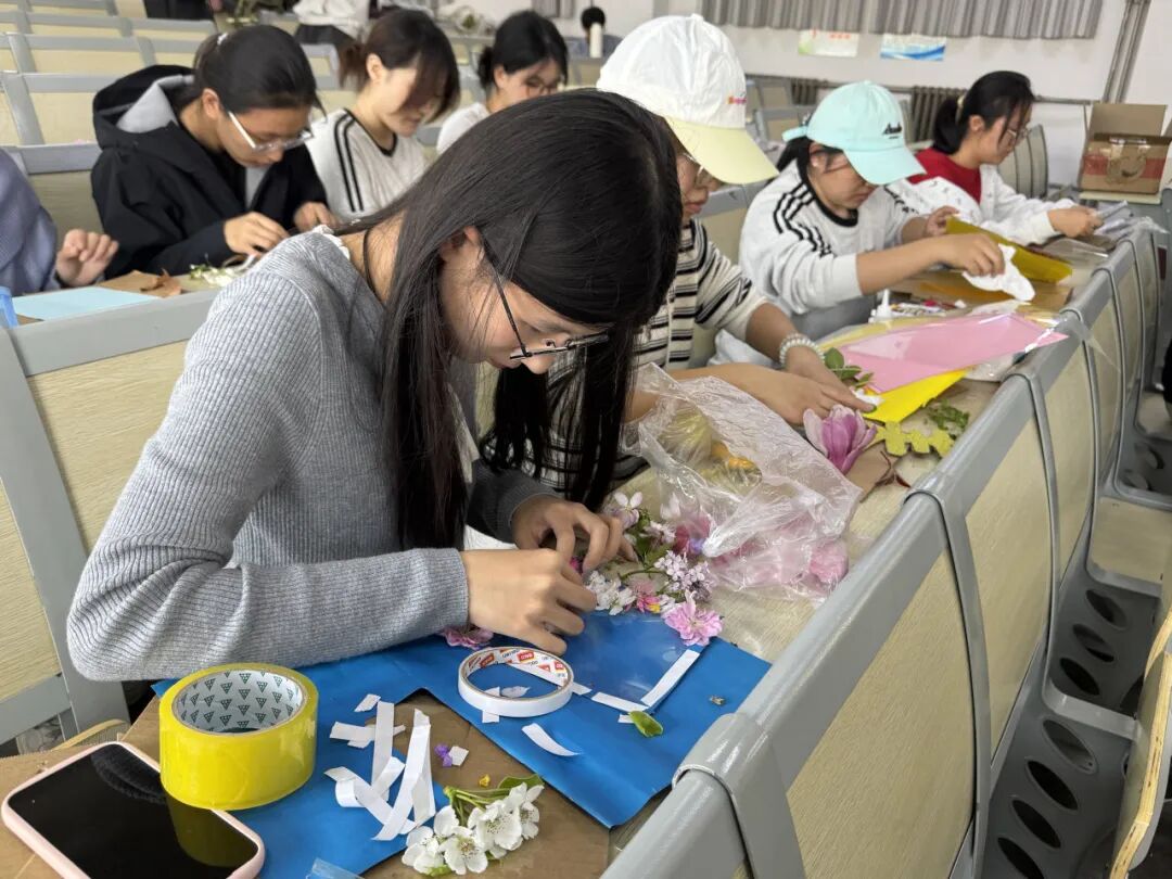 �����c�h(hu��n)���W(xu��)Ժ�e�k��ֲȤ�� ��Ȼ���ۡ�����������(d��ng)